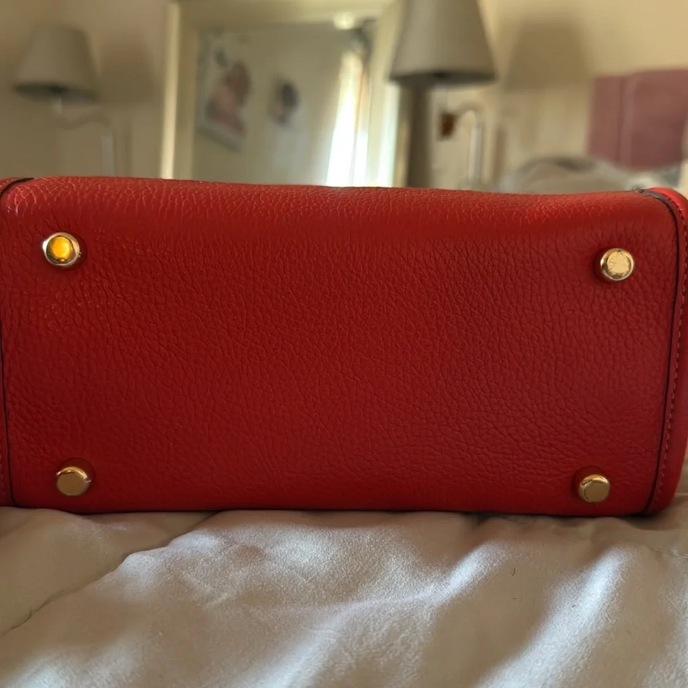 Coach Dempsey Bag Miami Red like new - Picture 3 of 9